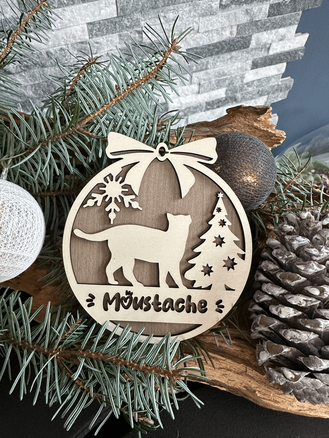 Boule de Noël pour chat "Moustache"