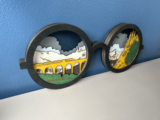 Lunettes de sorcier en bois – Scène de Poudlard